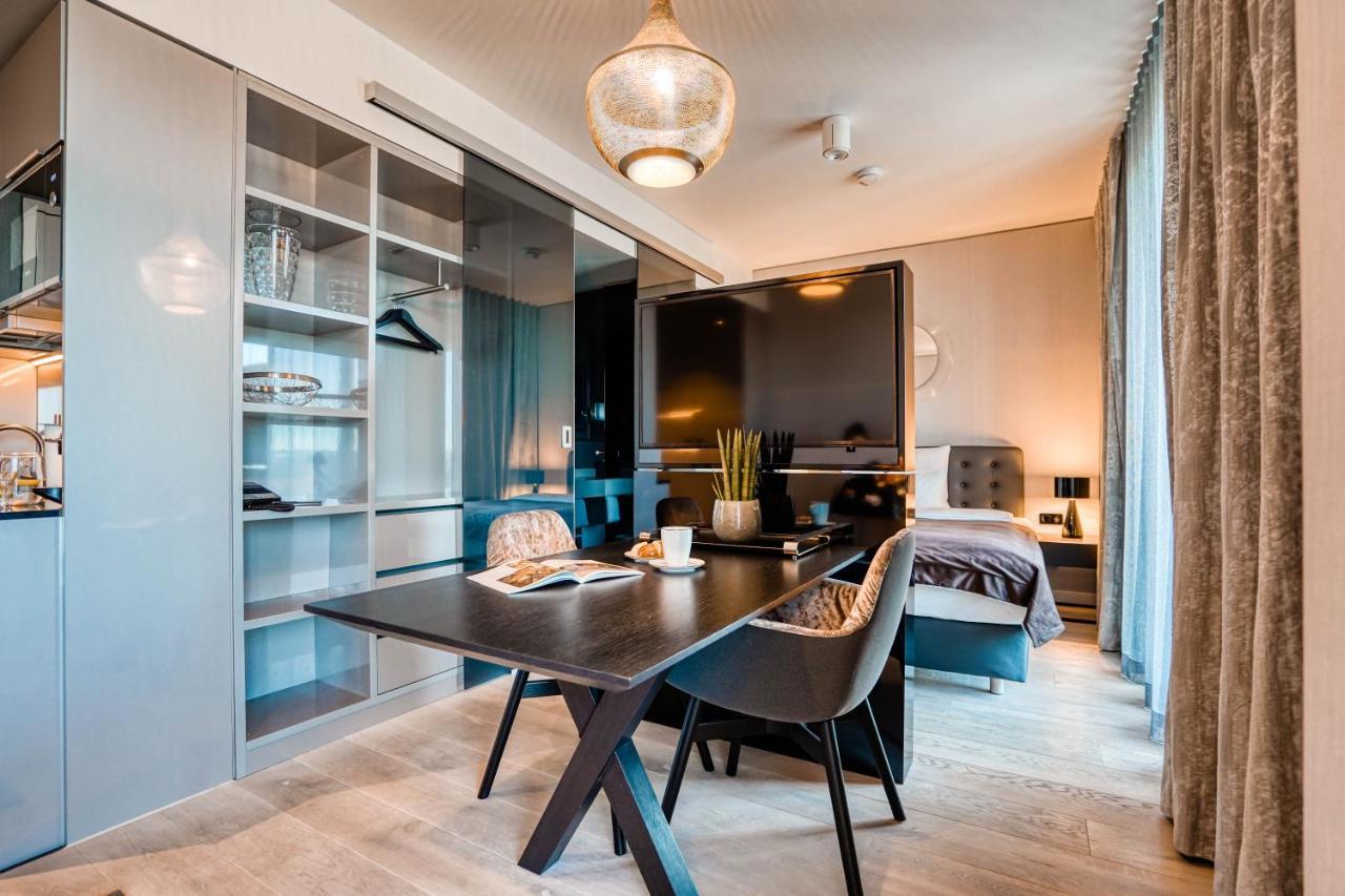 Cloud No7 Apartments Stuttgart Eksteriør bilde